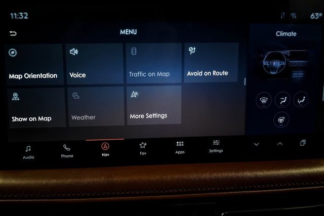 2022 Lincoln Nautilus Reserve AWD - 22935320 - 26