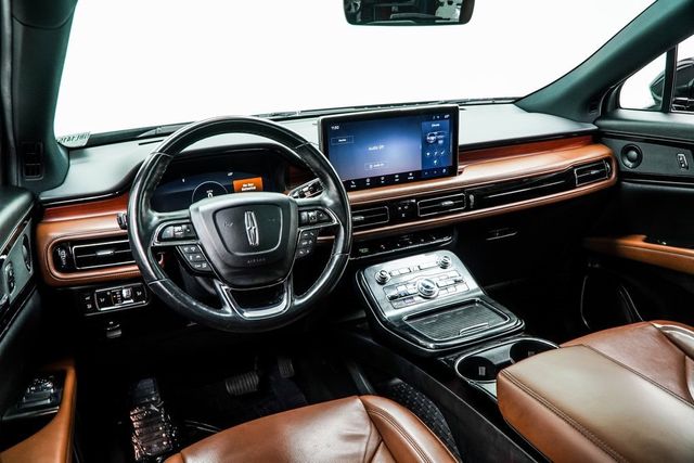 2022 Lincoln Nautilus Reserve AWD - 22935320 - 4