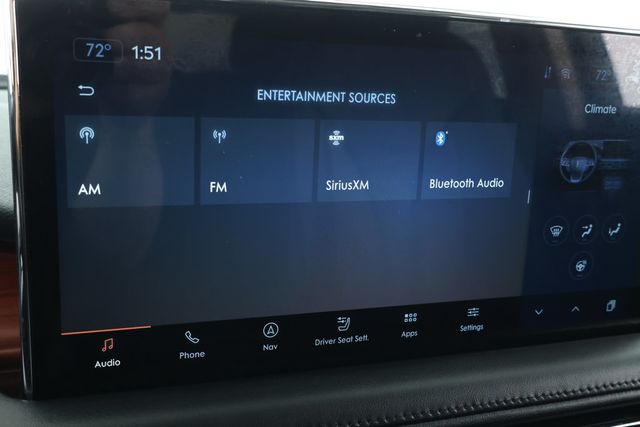 2022 Lincoln Nautilus Reserve AWD with Co-Pilot360 1.0 Plus Package & 20in Wheels - 22922135 - 17