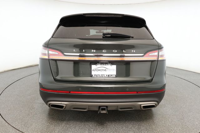 2022 Lincoln Nautilus Reserve AWD with Co-Pilot360 1.0 Plus Package & 20in Wheels - 22922135 - 4