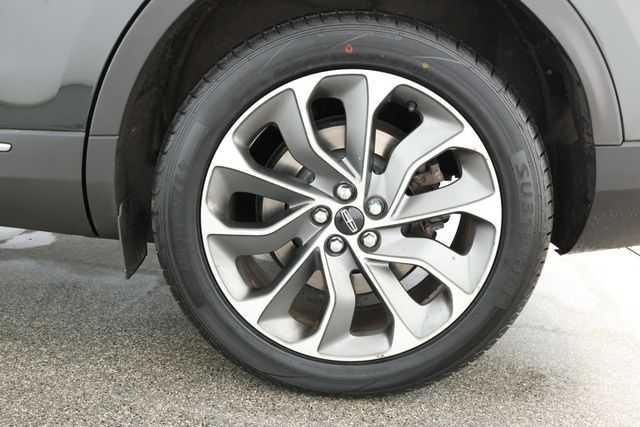2022 Lincoln Nautilus Reserve AWD with Co-Pilot360 1.0 Plus Package & 20in Wheels - 22922135 - 6