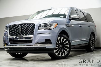 2022 Lincoln Navigator