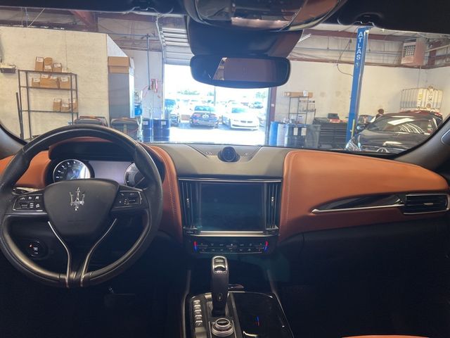 2022 Maserati Levante Modena 3.0L - 22935310 - 3