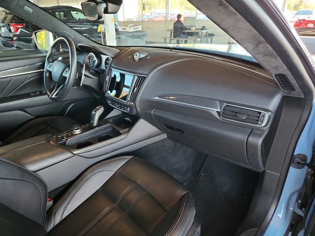 2022 Maserati Levante Modena S 3.8L with 22'' Wheels & Full Nature Drilled Leather - 22934668 - 12