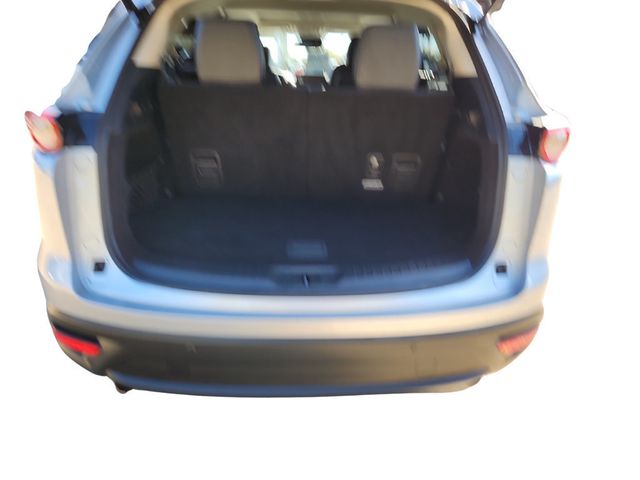 2022 Mazda CX-9 Touring AWD with Premium Package & 2nd Row Captain's Chairs - 22934613 - 24