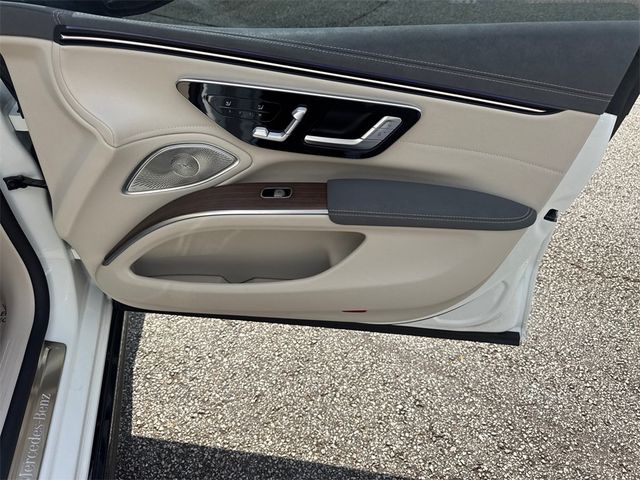 2022 Mercedes-Benz EQS EQS 580 4MATIC Sedan - 22910775 - 13