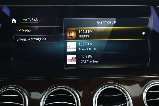 2022 Mercedes-Benz E-Class E 350 4MATIC Sedan with Premium Package Lite & Driver Assistance - 22931964 - 15