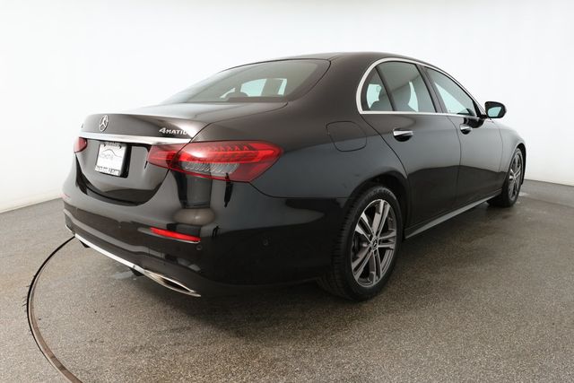 2022 Mercedes-Benz E-Class E 350 4MATIC Sedan with Premium Package Lite & Driver Assistance - 22931964 - 3