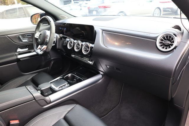 2022 Mercedes-Benz GLA AMG GLA 35 4MATIC SUV with Leather Upholstery and 20'' Wheels - 22939848 - 23