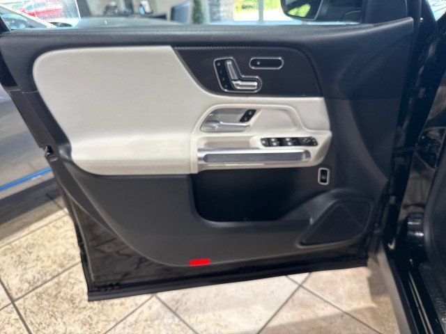 2022 Mercedes-Benz GLB GLB 250 4MATIC SUV - 22931342 - 19