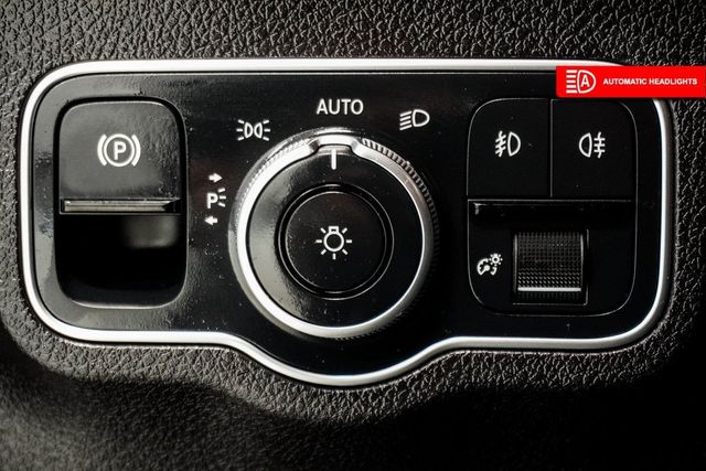 2022 Mercedes-Benz GLB GLB 250 SUV - 22703890 - 36