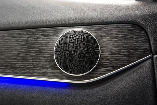 2022 Mercedes-Benz GLC GLC 300 4MATIC SUV - 22909235 - 19