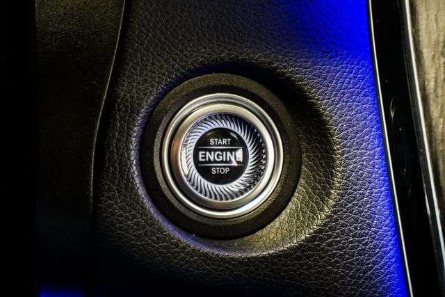 2022 Mercedes-Benz GLC GLC 300 4MATIC SUV - 22909235 - 33