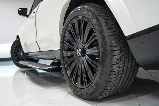 2022 Mercedes-Benz GLS Maybach GLS 600 4MATIC SUV - 22893897 - 10