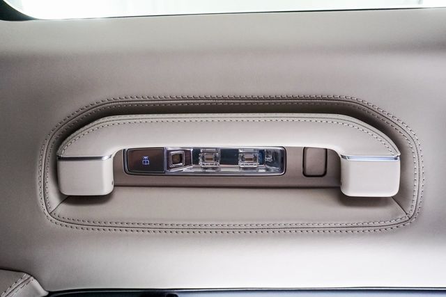 2022 Mercedes-Benz GLS Maybach GLS 600 4MATIC SUV - 22893897 - 33