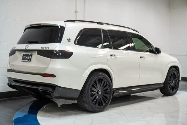 2022 Mercedes-Benz GLS Maybach GLS 600 4MATIC SUV - 22893897 - 5