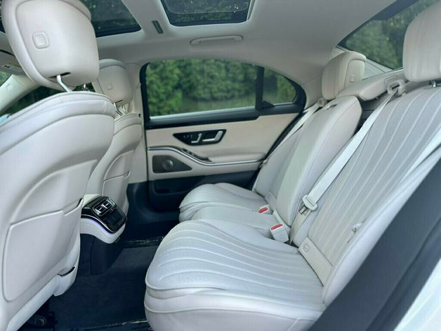 2022 Mercedes-Benz S-Class S 500 4MATIC Sedan - 22890461 - 19