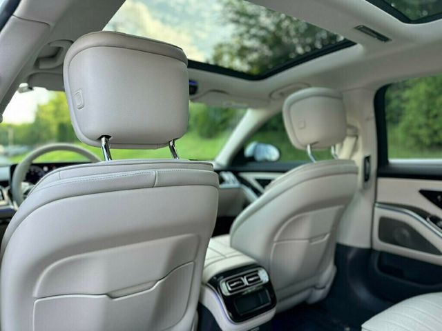 2022 Mercedes-Benz S-Class S 500 4MATIC Sedan - 22890461 - 20