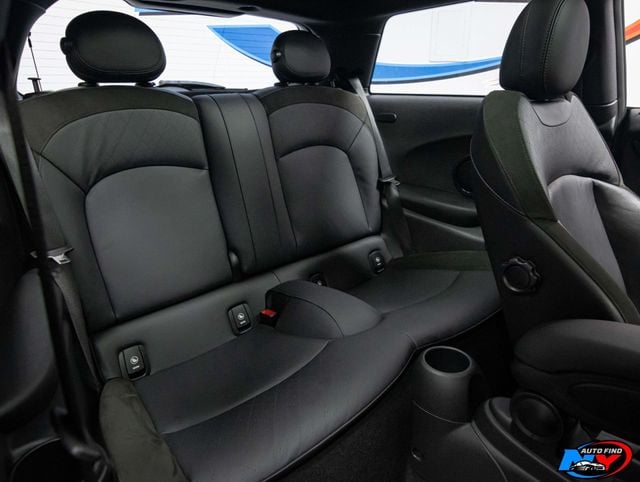 2022 MINI Cooper S Hardtop 2 Door CLEAN CARFAX, ONE OWNER, ICONIC TRIM, PAN SUNROOF, NAVIGATION - 22913337 - 18