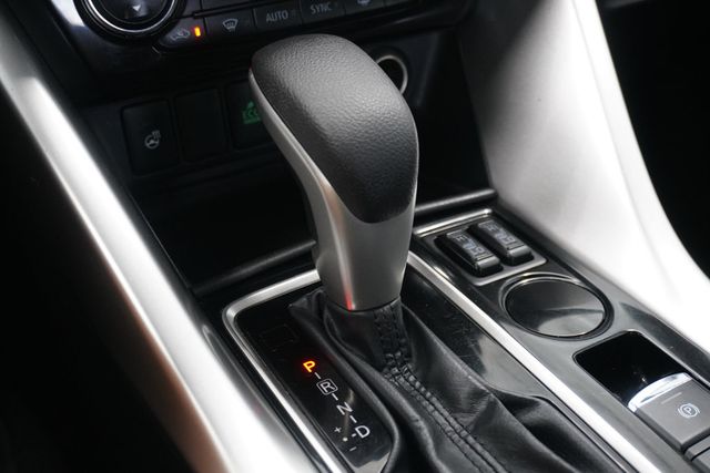 2022 Mitsubishi Eclipse Cross SEL FWD - 22913553 - 21