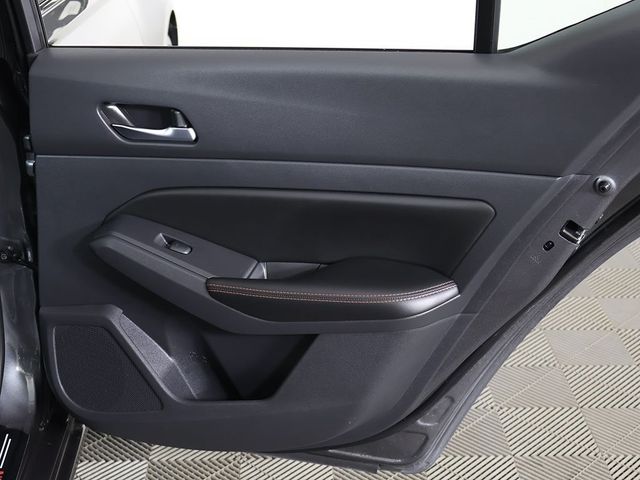 2022 Nissan Altima 2.5 SR AWD Sedan - 22897970 - 20
