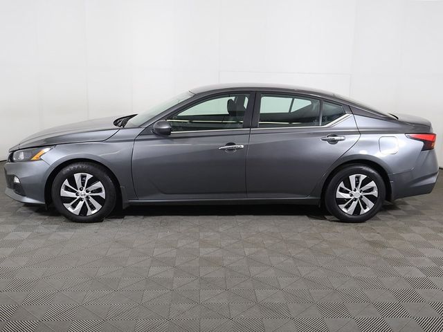 2022 Nissan Altima 2.5 S Sedan - 22915984 - 13