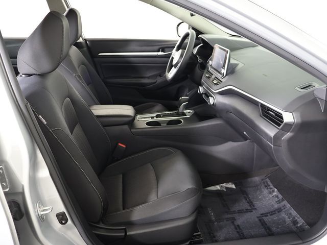 2022 Nissan Altima 2.5 SV AWD Sedan - 22918124 - 25