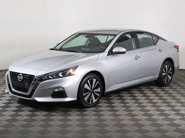2022 Nissan Altima 2.5 SV AWD Sedan - 22918124 - 4