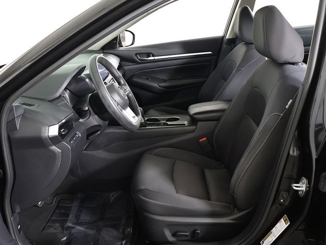 2022 Nissan Altima 2.5 SV Sedan - 22925610 - 24