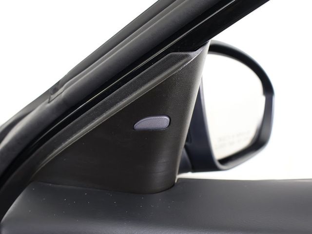 2022 Nissan Altima 2.5 SV Sedan - 22925610 - 32