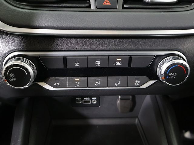 2022 Nissan Altima 2.5 SV Sedan - 22925610 - 42