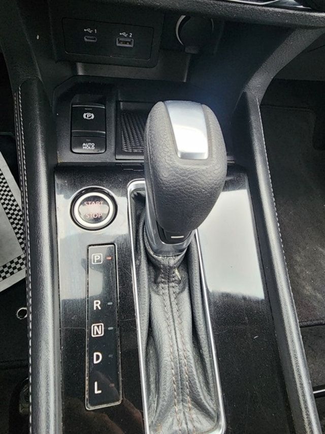 2022 Nissan Kicks SV FWD - 22936932 - 13