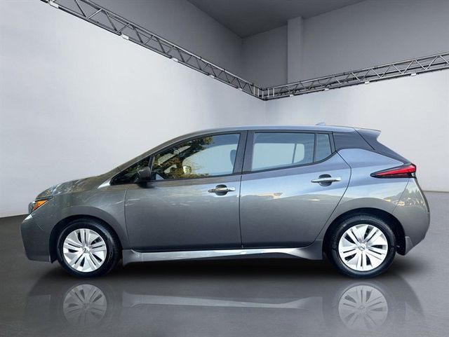 2022 Nissan Leaf S Hatchback - 22923782 - 1