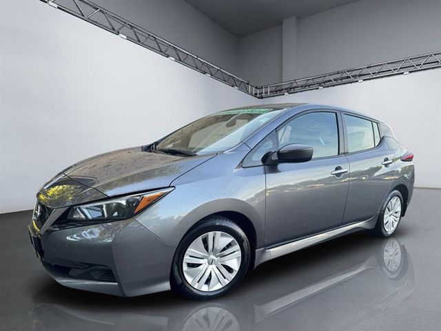 2022 Nissan Leaf S Hatchback - 22923782 - 26