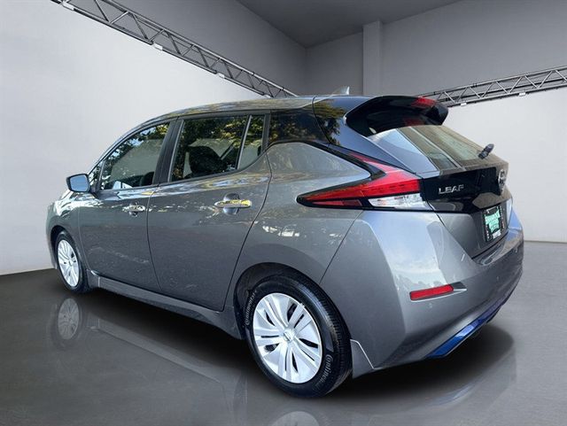2022 Nissan Leaf S Hatchback - 22923782 - 4