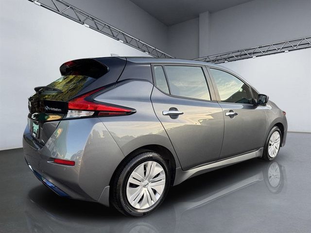 2022 Nissan Leaf S Hatchback - 22923782 - 6