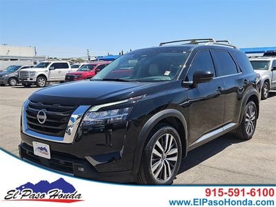 2022 Nissan Pathfinder