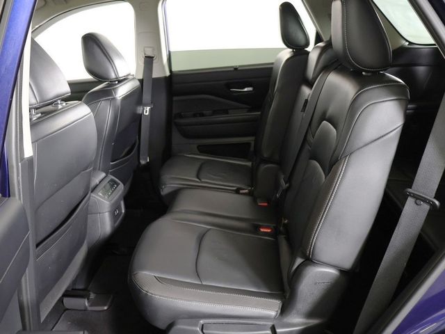 2022 Nissan Pathfinder SL 4WD - 22928415 - 34
