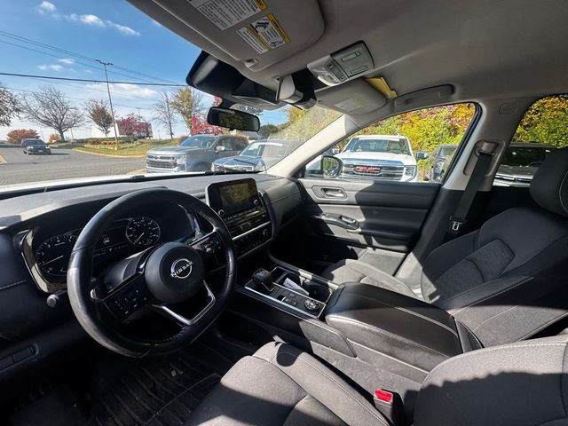 2022 Nissan Pathfinder SV 4WD - 22937736 - 12