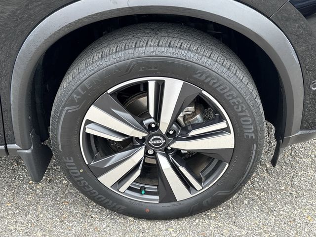 2022 Nissan Rogue AWD Platinum - 22791974 - 10