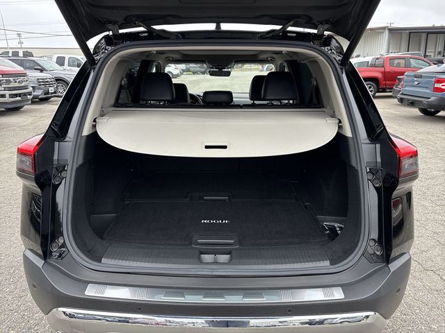 2022 Nissan Rogue AWD Platinum - 22791974 - 14