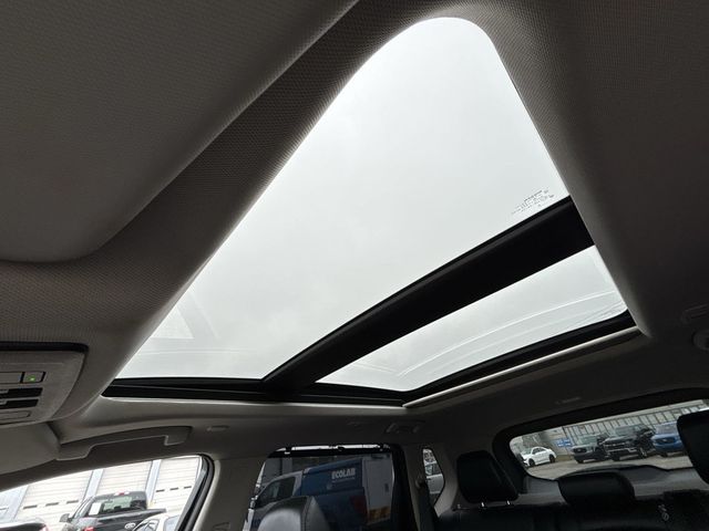 2022 Nissan Rogue AWD Platinum - 22791974 - 29