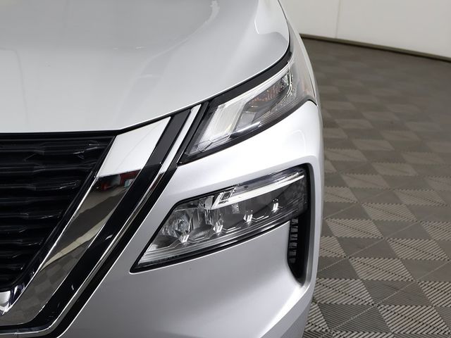 2022 Nissan Rogue AWD SV - 22938915 - 11