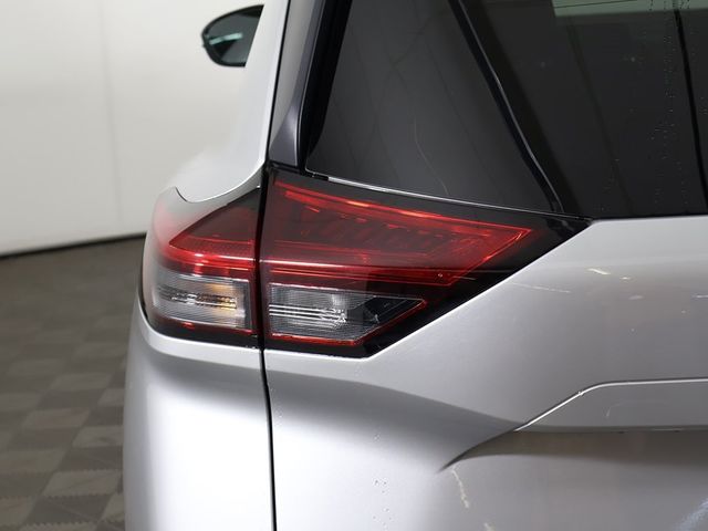 2022 Nissan Rogue AWD SV - 22938915 - 12