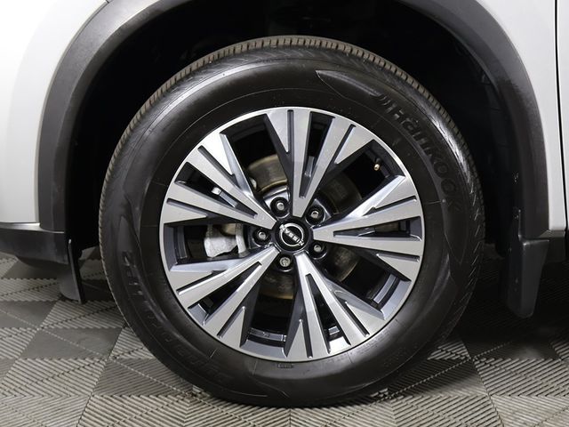 2022 Nissan Rogue AWD SV - 22938915 - 18