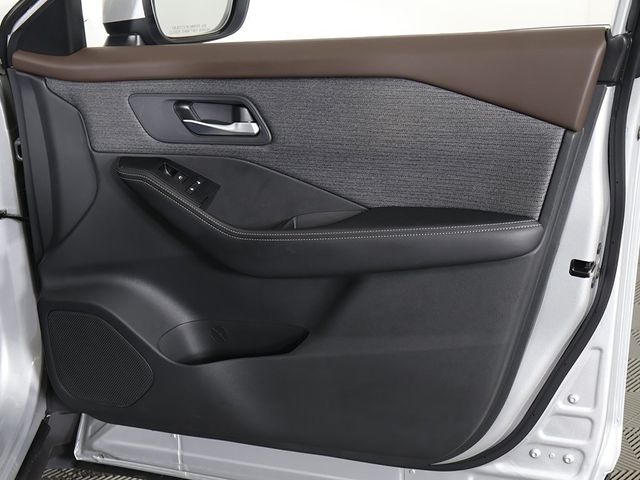 2022 Nissan Rogue AWD SV - 22938915 - 20