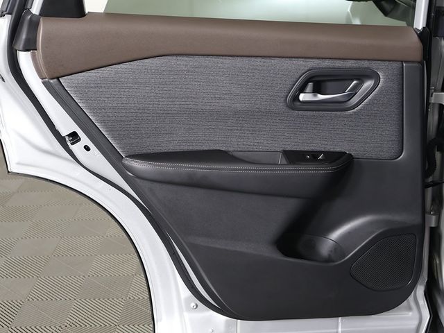 2022 Nissan Rogue AWD SV - 22938915 - 21