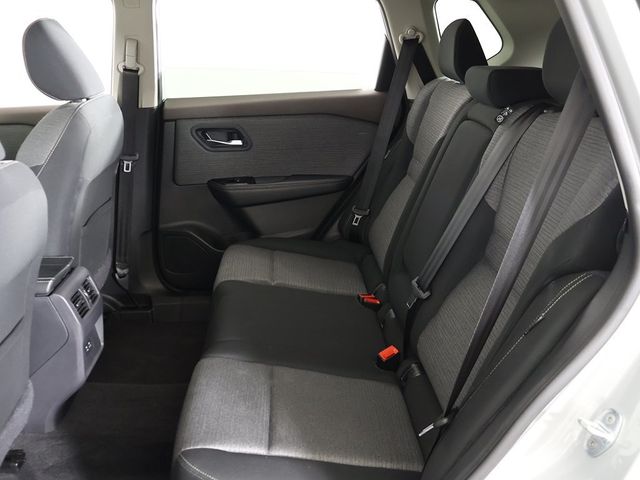 2022 Nissan Rogue AWD SV - 22938915 - 30