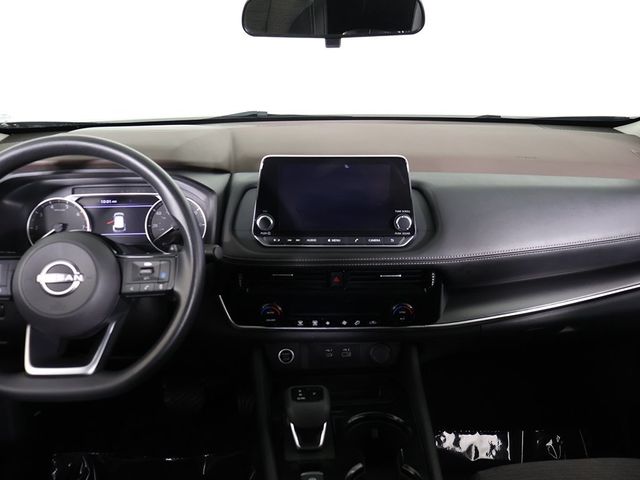 2022 Nissan Rogue AWD SV - 22938915 - 32