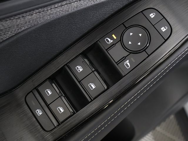 2022 Nissan Rogue AWD SV - 22938915 - 34